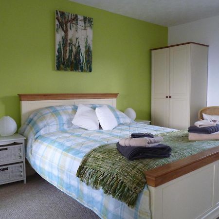 The Farthings Bed & Breakfast บรอนตัน ภายนอก รูปภาพ