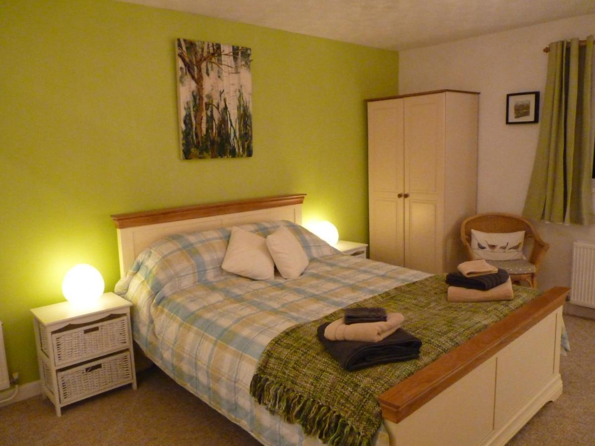 The Farthings Bed & Breakfast บรอนตัน ภายนอก รูปภาพ